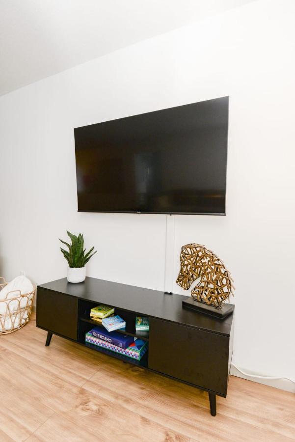 New Remodeled Townhome In Central Fargo Ngoại thất bức ảnh