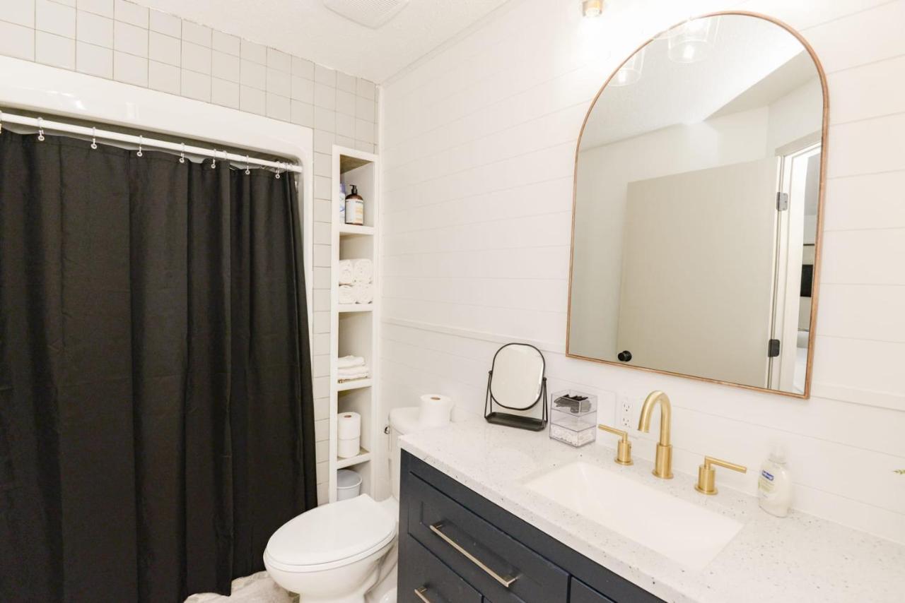 New Remodeled Townhome In Central Fargo Ngoại thất bức ảnh